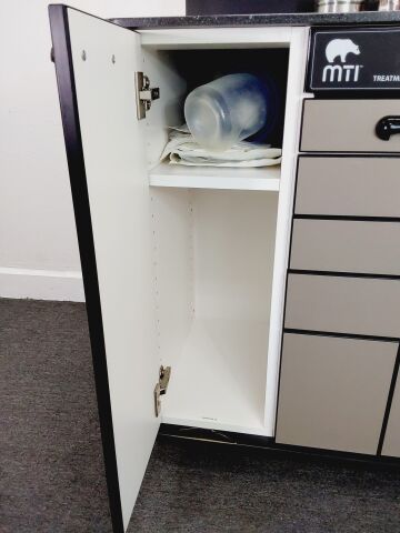 MTI TREATMENT CABINET TC100CT-N-P-R-1712-150-AGLMV