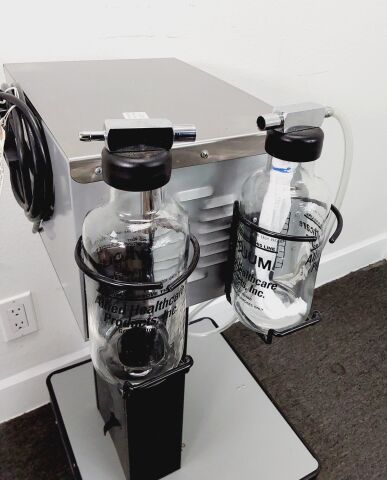 GOMCO 4072 Mobile Uterine Aspirator