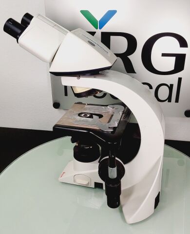 LEICA DM 1000 LOT OF 2 Microscope