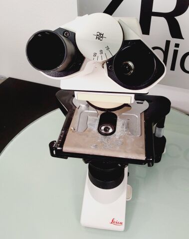 LEICA DM 1000 LOT OF 2 Microscope