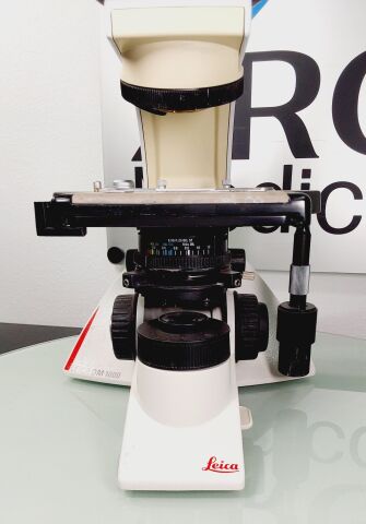 LEICA DM 1000 LOT OF 2 Microscope