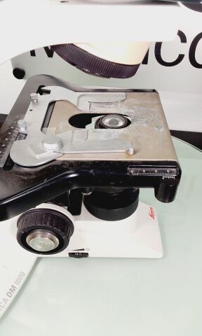 LEICA DM 1000 LOT OF 2 Microscope