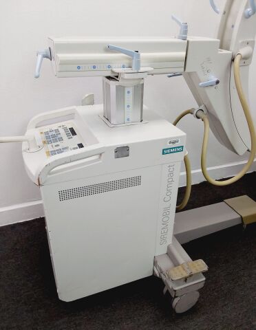 SIEMENS Siremobil Compact C-Arm