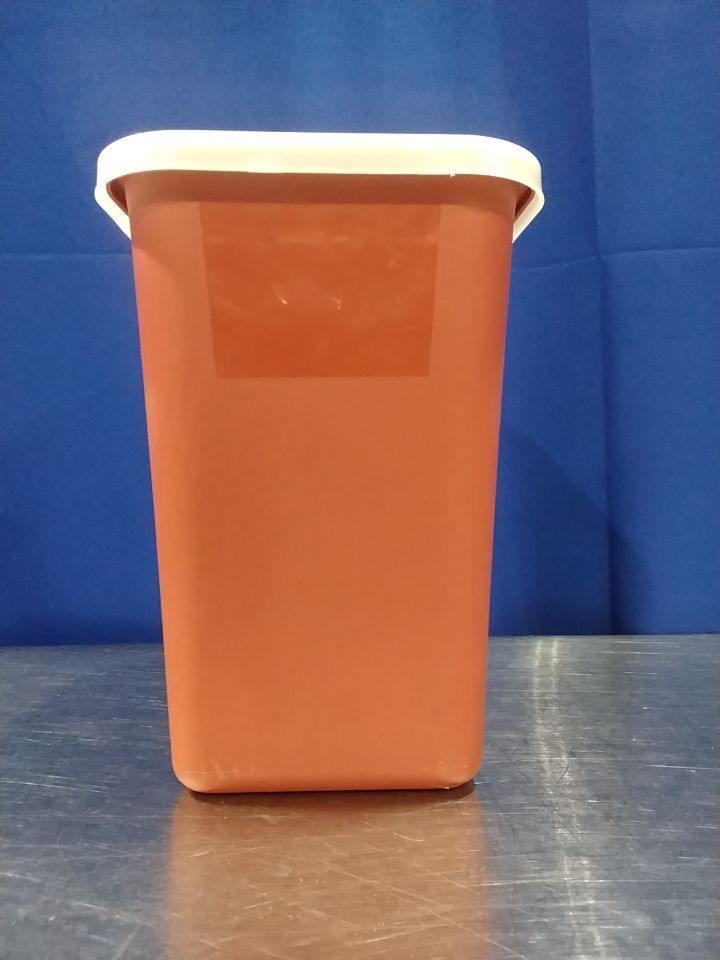 SELECT MEDICAL PRODUCTS 047 Medical Waste Removal