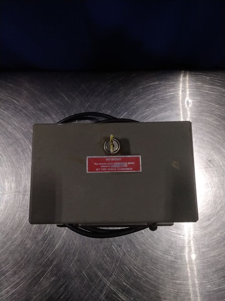 LATHEM 2121 Punch time clock