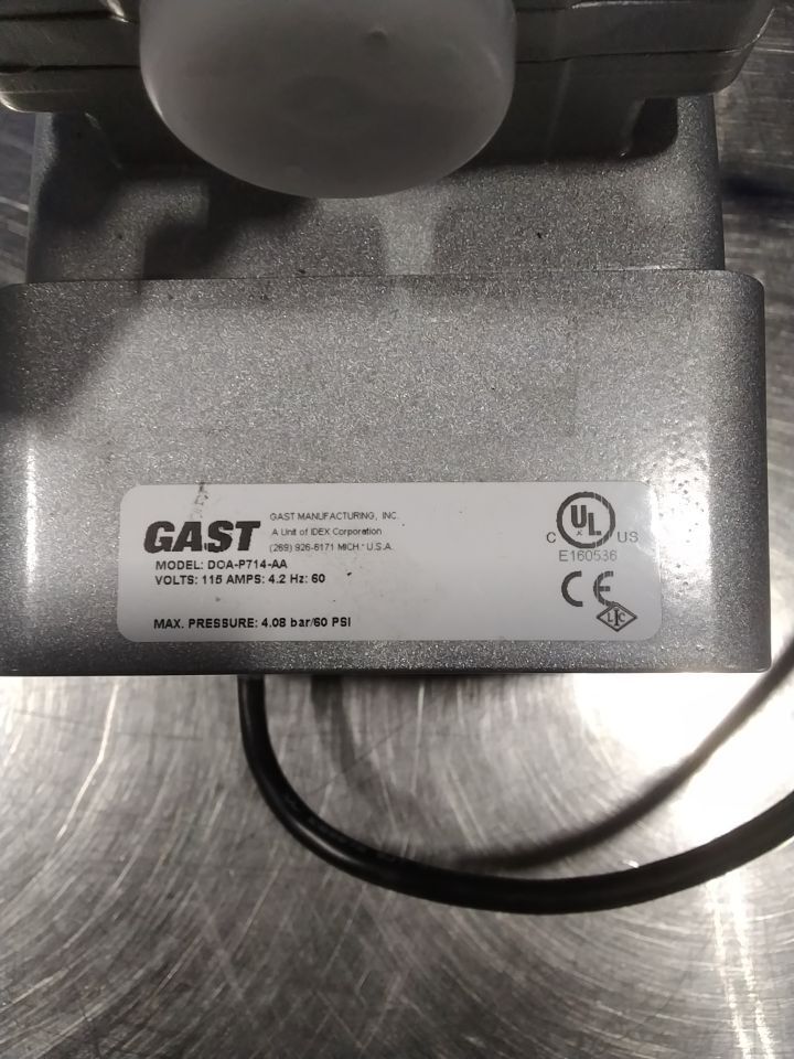 GAST MANUFACTURING DOA-P714-AA Vacuum Pump