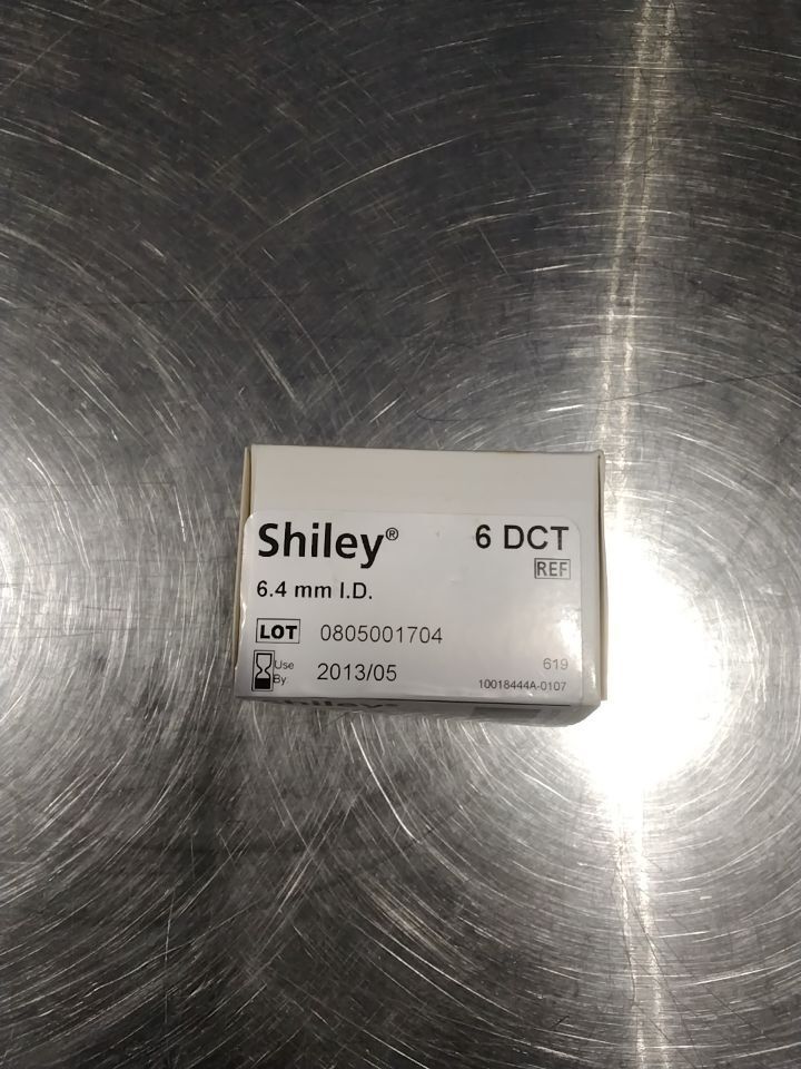 SHILEY 0805001704 6DCT Tracheostomy Tube