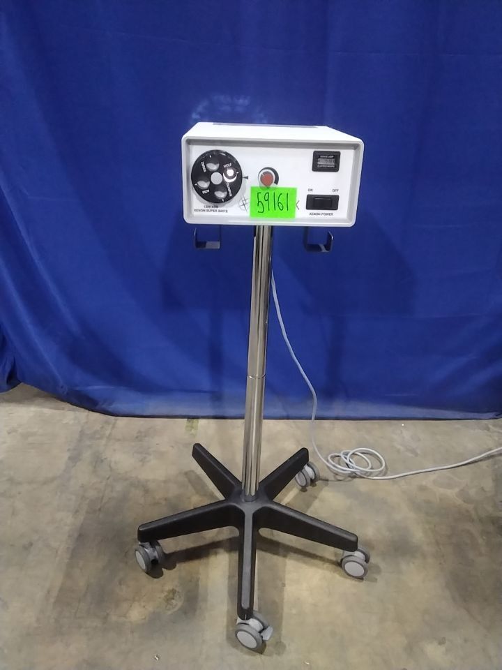 ISOLUX 1300XSB Xenon Super Brite Light Source
