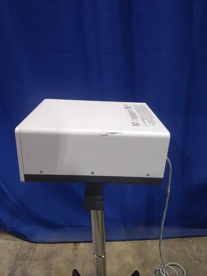 ISOLUX 1300XSB Xenon Super Brite Light Source