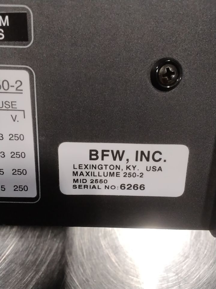 BFW Maxillume 250-2 Light Source