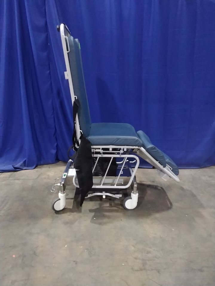 HAUSTED VIC429ST Exam Chair