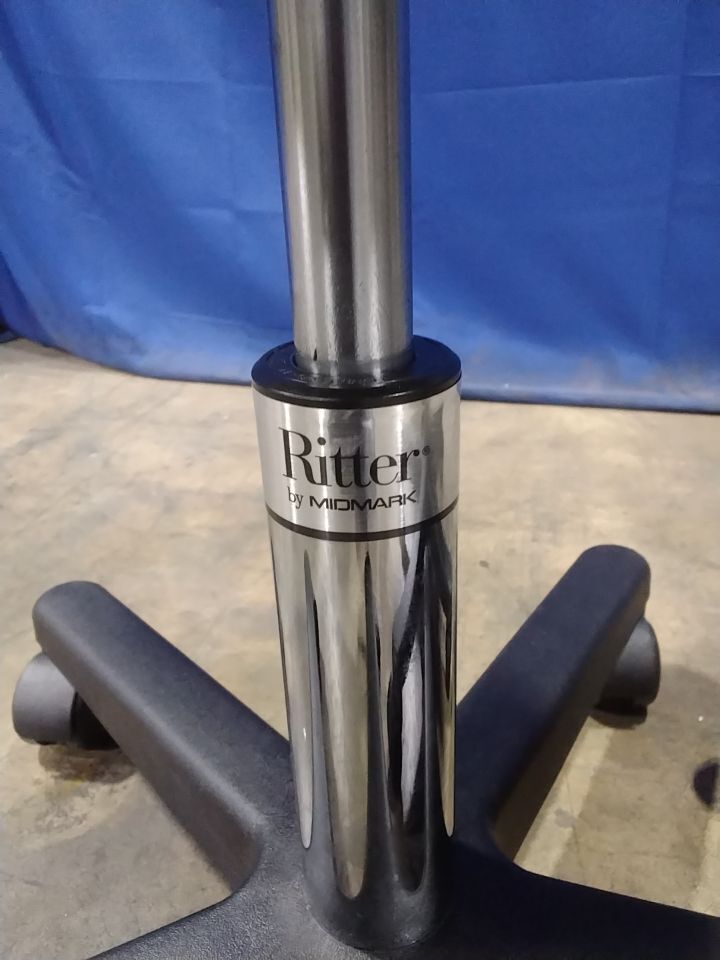 MIDMARK AGA Revolving Stools - Lot of 2