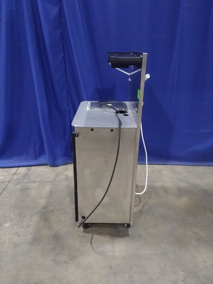 GLOBAL SURGICAL CORPORATION S160070D MAXI Medical and Dental Equipment Treatment Cabinet
