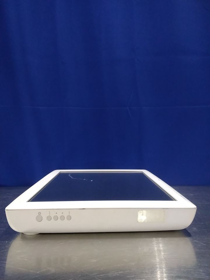ELO TOUCHSYSTEMS ET1920L-7SKR-1-45C-SPC-G - Lot of 2 Display Monitor