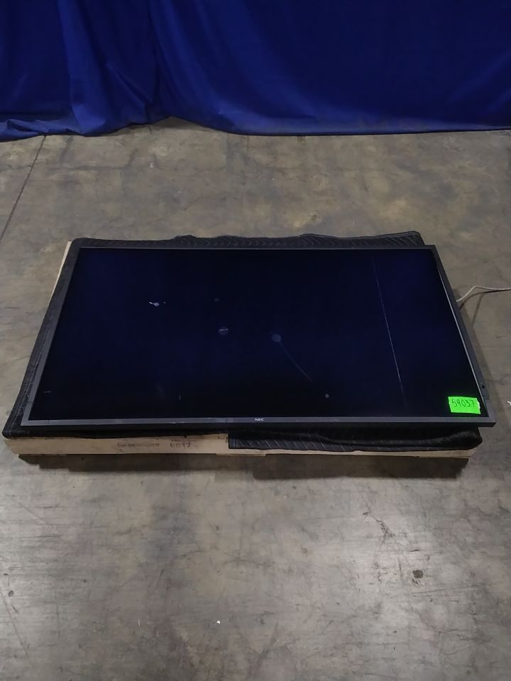NEC MultiSync V552 Display Monitor