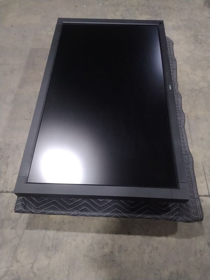 NEC MultiSync V551 Display Monitor