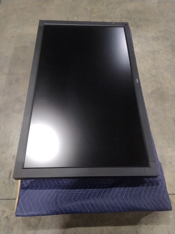 NEC MultiSync V551 Display Monitor