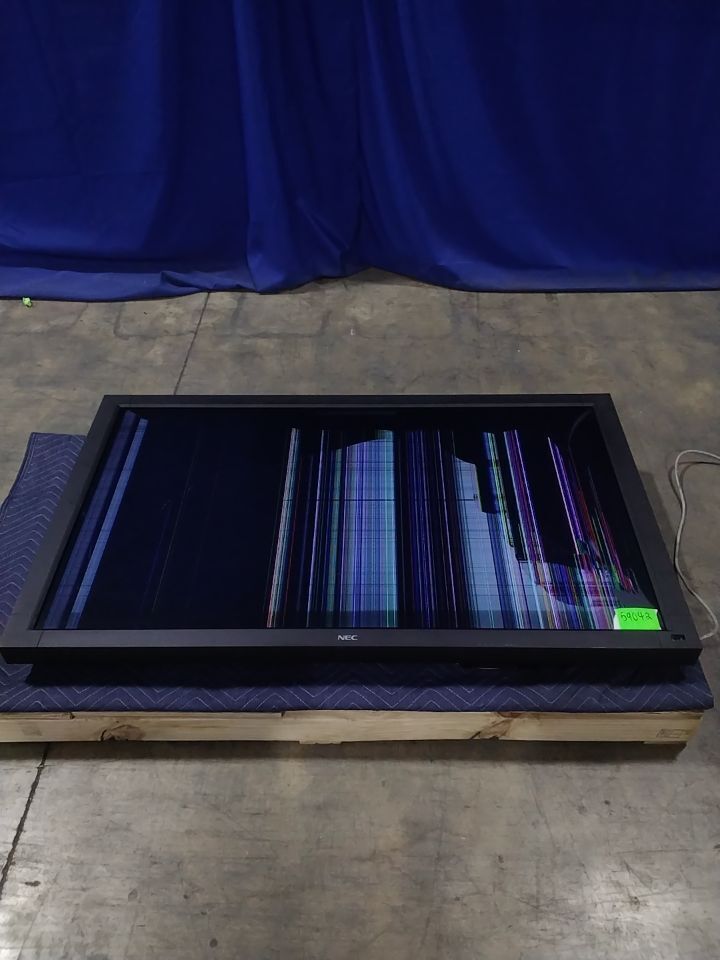 NEC MultiSync V551 Display Monitor