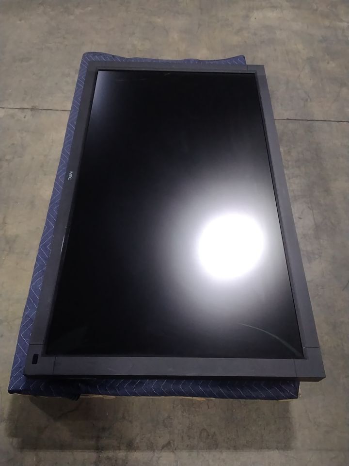 NEC MultiSync V551 Display Monitor