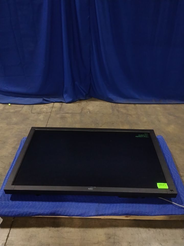 NEC MultiSync V551 Display Monitor
