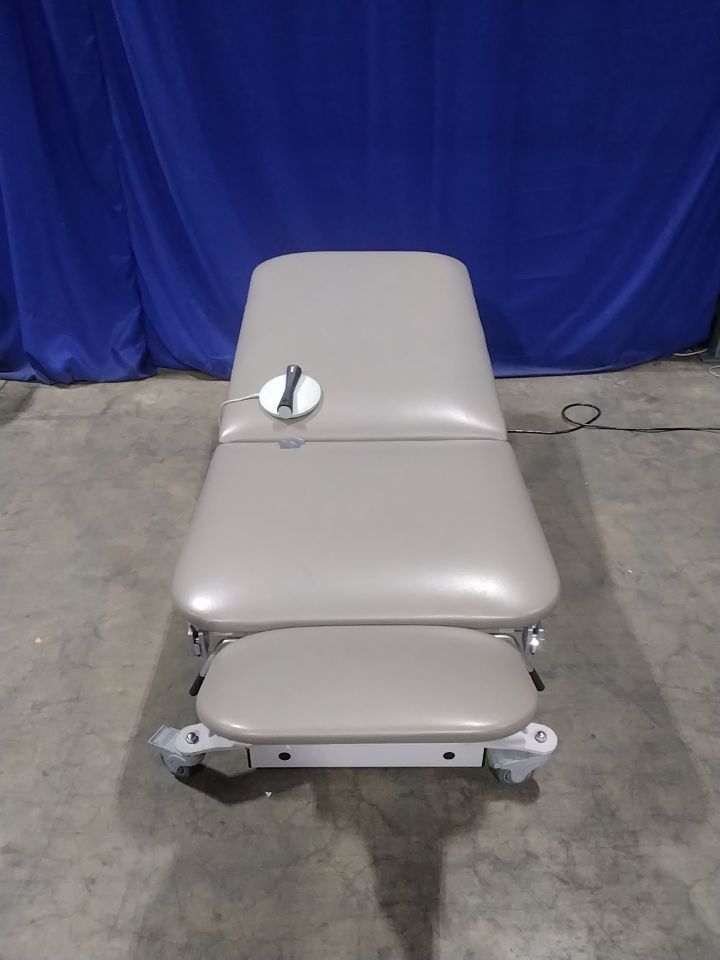 LINAK CB6S Ultrasound Table