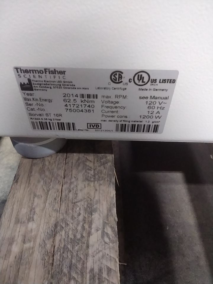 THERMO FISHER SCIENTIFIC Sorvall ST 16R Centrifuge
