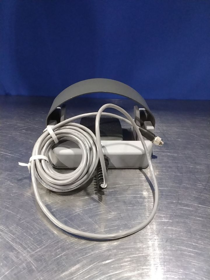 BAUSCH & LOMB Secondary (LIO) Foot Control