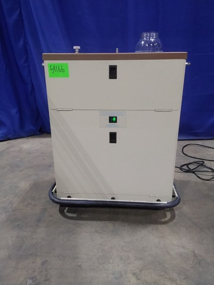 BERKELEY MEDIVICES SYNEVAC SV 10 Aspirator