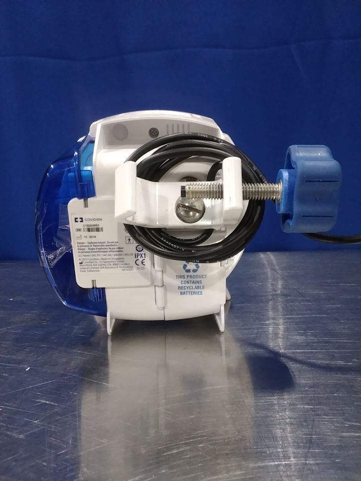 COVIDIEN Kangaroo ePump - Lot of 2 Feeding Pump