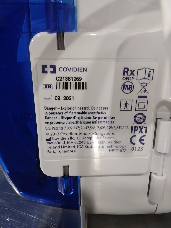 COVIDIEN Kangaroo ePump - Lot of 2 Feeding Pump