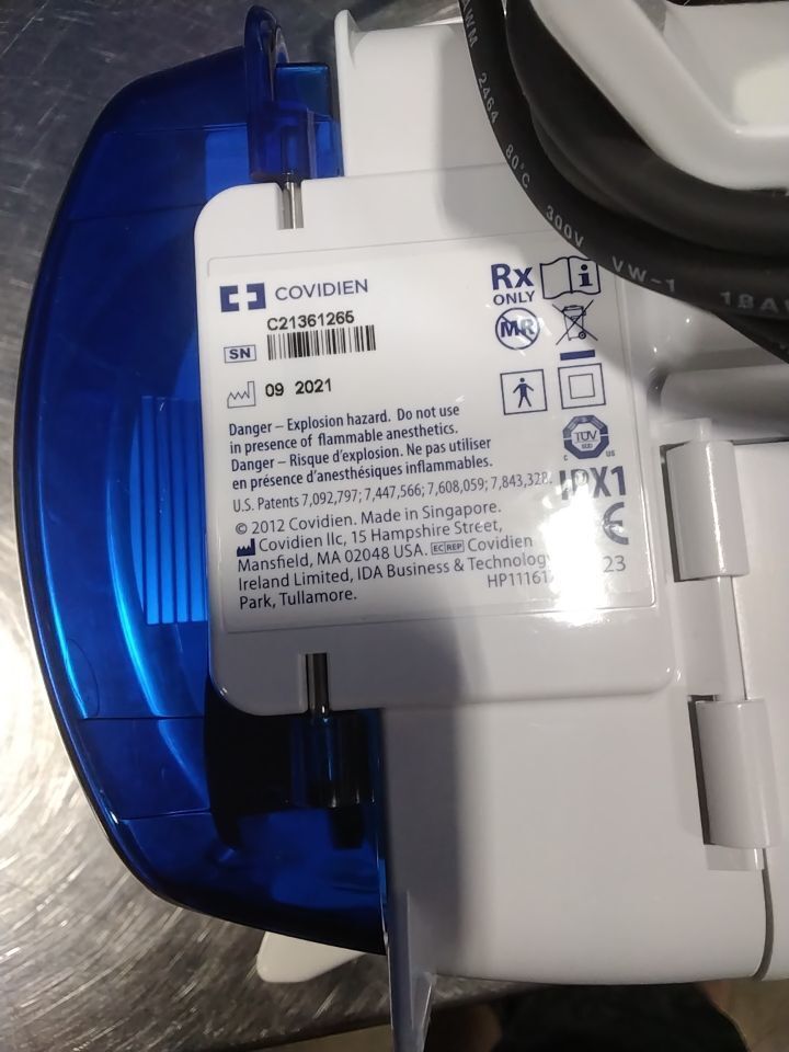 COVIDIEN Kangaroo ePump - Lot of 2 Feeding Pump