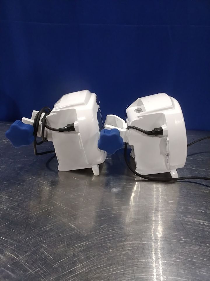 COVIDIEN Kangaroo ePump - Lot of 2 Feeding Pump