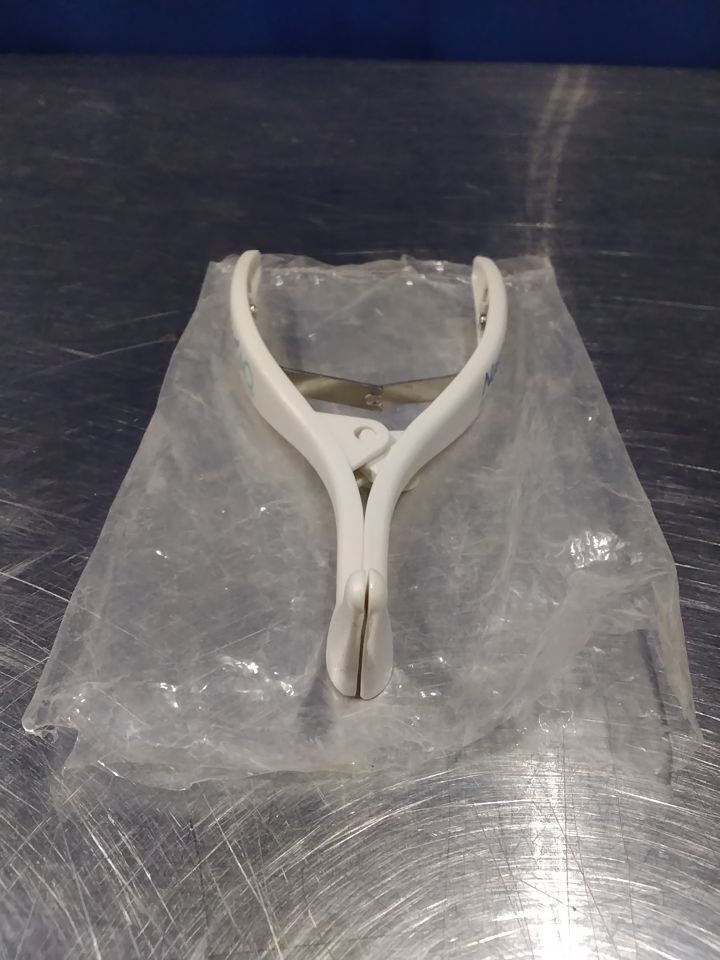PHARMADESIGN Nasacort AQ Nasal Speculum - Lot of 6