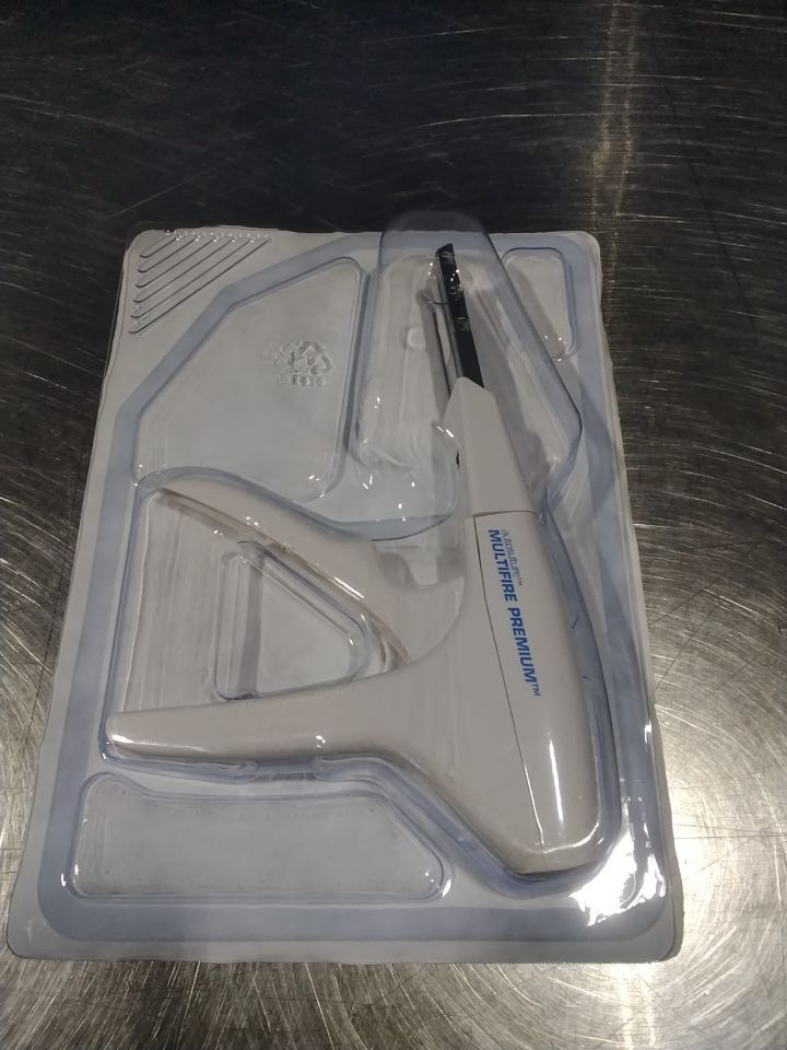 COVIDIEN 35W Multifire Premium Auto Suture Pistol Grip Skin Stapler