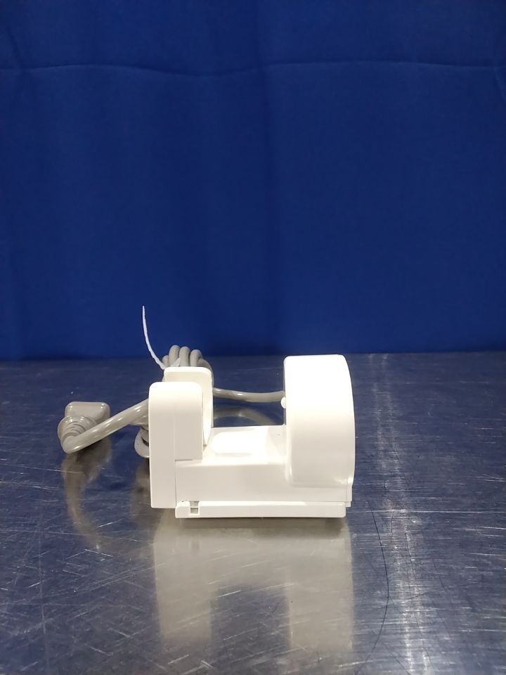 CARDINAL HEALTH 4414 Surgical Clipper Charging Adapter