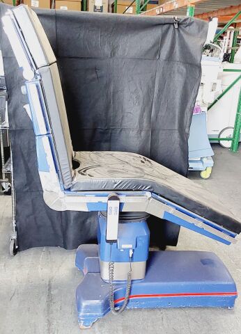 MAQUET ALPHASTAR PLUS SURGICAL TABLE
