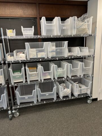 U-LINE STAINLESS STEEL SHELVING UNITS ON WHEELS (OPEN WIRE) Liquid Handling