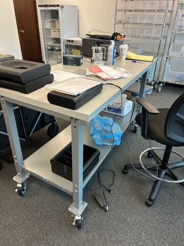 U-LINE 1 STAINLESS STEEL LAMINATE TOP TABLE UNIT Liquid Handling