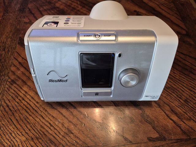 RESMED AirCurve 10 VAUTO w/ Masks CPAP