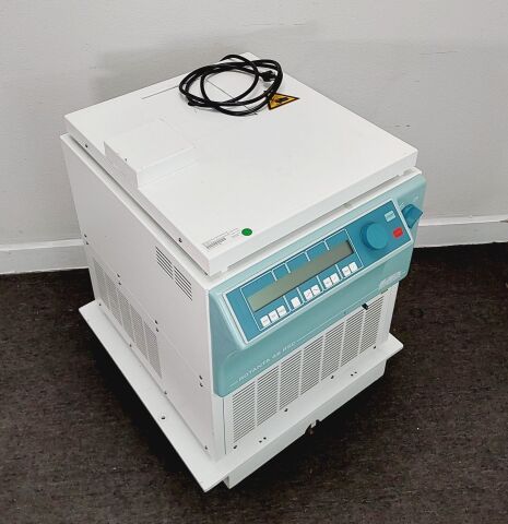 HETTICH ZENTRIFUGEN Rotanta 46 RSC Centrifuge