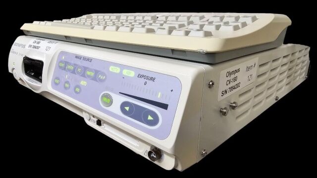 OLYMPUS CV-180 Processor and keyboard with all the cables Patient ready