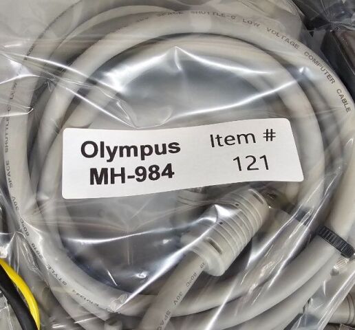 OLYMPUS CV-180 Processor and keyboard with all the cables Patient ready
