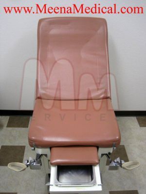 UMF Power Hi-Lo Exam Table