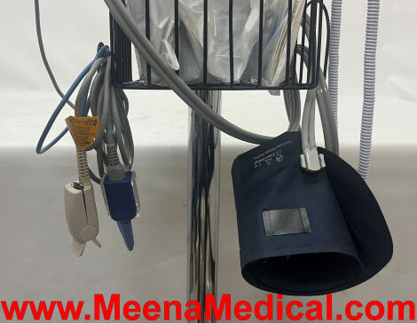 WELCH ALLYN Connex Vital Sings Monitor 6000 with SpO2, Non-Invasive BP, Temperature Probe, and Stand Monitor