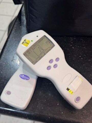 OTOWAVE 102-4 Otowave 102-4 Tympanometer
