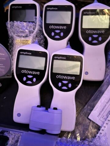 OTOWAVE 102-4 Otowave 102-4 Tympanometer