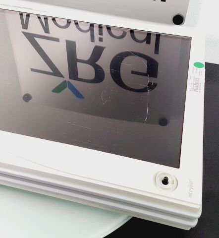 STRYKER 26 INCH VISION ELECT HDTV SURGICAL VIEWING Monitor