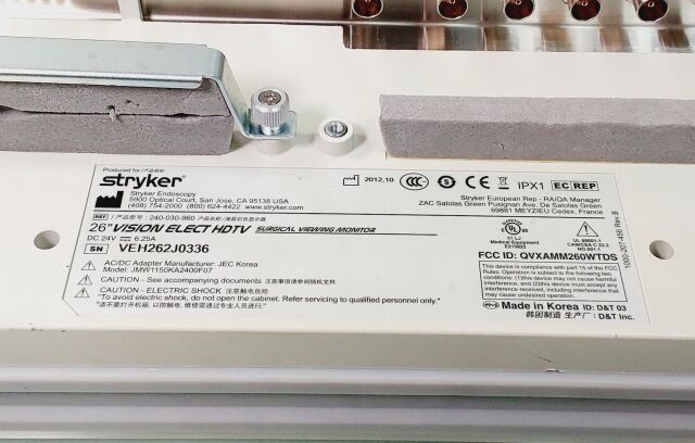 STRYKER 26 INCH VISION ELECT HDTV SURGICAL VIEWING Monitor
