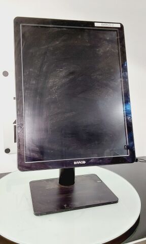 BARCO MDNC-3421 DISPLAY Monitor