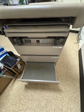 RITTER 104 Exam Table